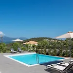 Villa Taphian Katomerion